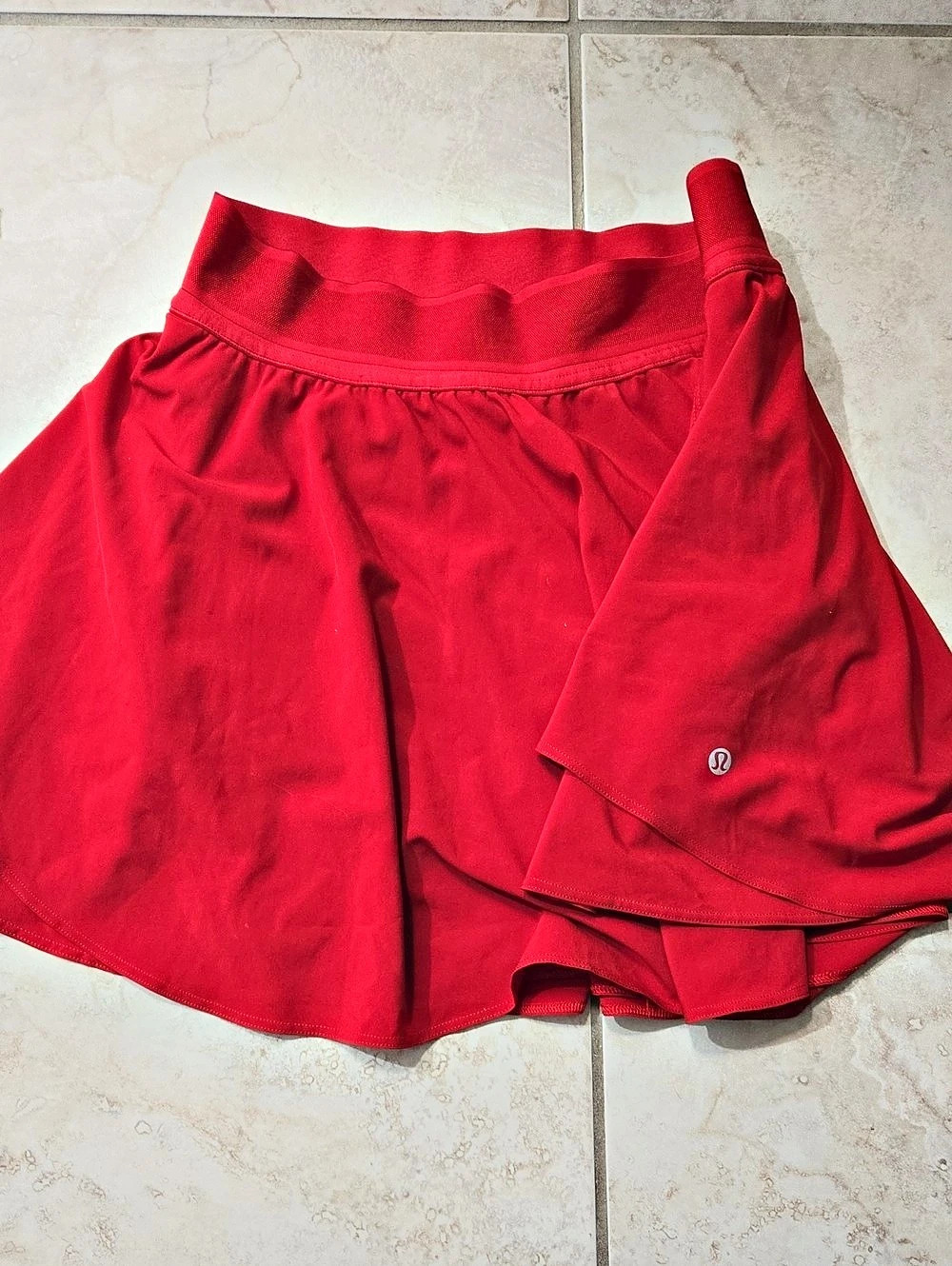 lululemon Court Rival High-Rise Skirt *Long Red Athletic Shorts Size 6